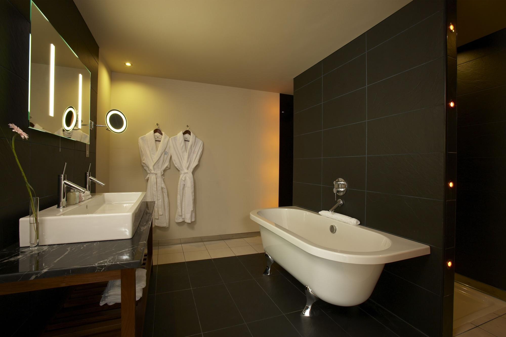Abode Hotel