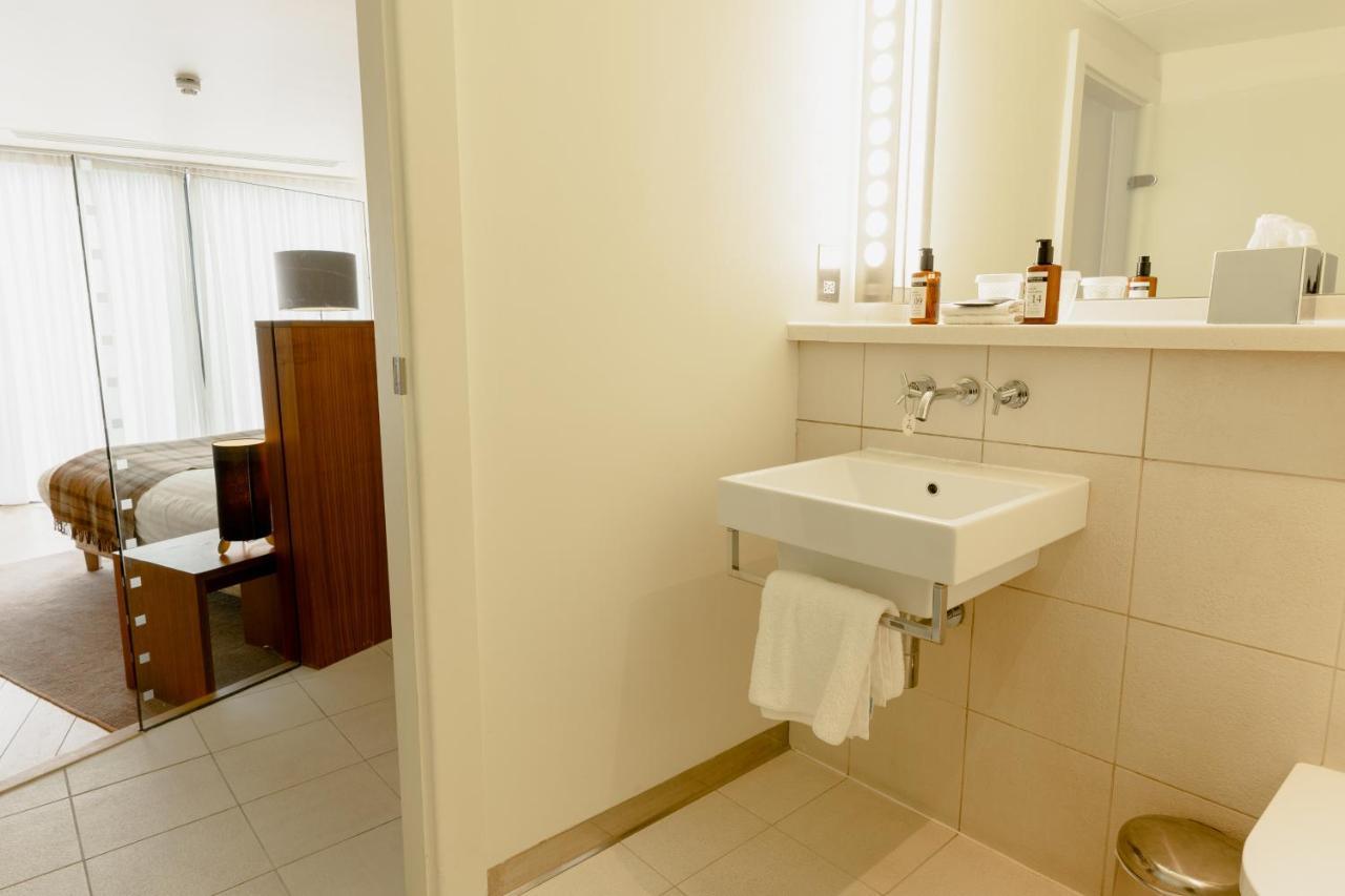 Abode 4*